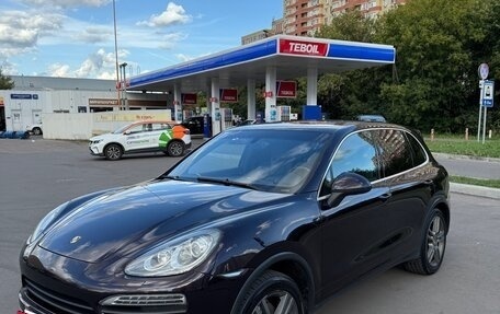 Porsche Cayenne III, 2011 год, 1 870 000 рублей, 2 фотография