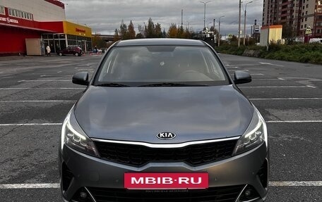 KIA Rio IV, 2020 год, 1 699 999 рублей, 2 фотография
