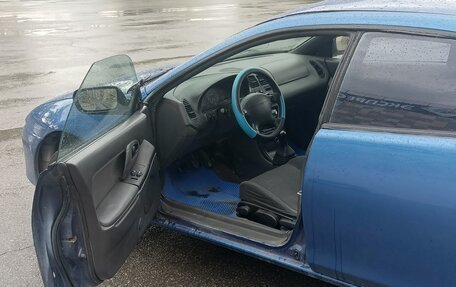 Mazda 323, 1996 год, 300 000 рублей, 4 фотография