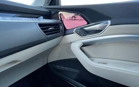 Audi e-tron I, 2021 год, 6 590 000 рублей, 3 фотография