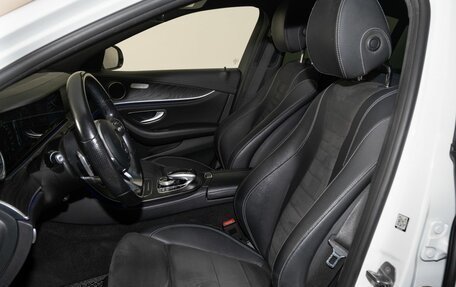 Mercedes-Benz E-Класс, 2020 год, 3 735 000 рублей, 6 фотография