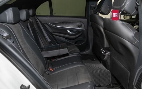 Mercedes-Benz E-Класс, 2020 год, 3 735 000 рублей, 9 фотография