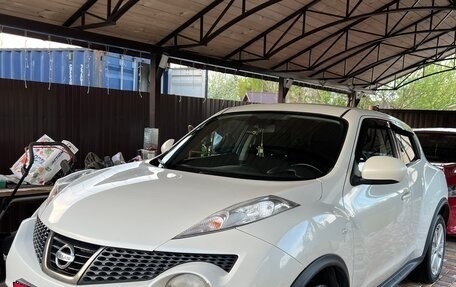 Nissan Juke II, 2013 год, 1 050 000 рублей, 2 фотография