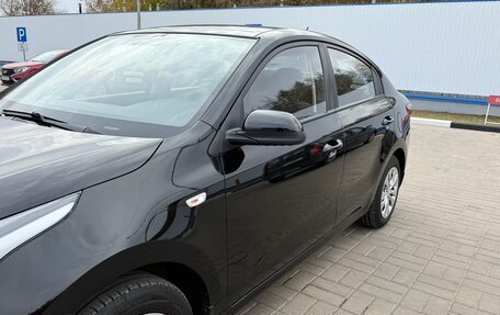 KIA Rio IV, 2017 год, 1 235 000 рублей, 12 фотография