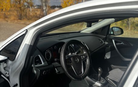 Opel Astra J, 2013 год, 799 000 рублей, 11 фотография