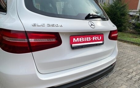 Mercedes-Benz GLC, 2016 год, 2 600 000 рублей, 8 фотография