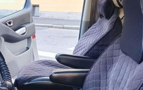 Hyundai Grand Starex Grand Starex I рестайлинг 2, 2011 год, 1 800 000 рублей, 12 фотография