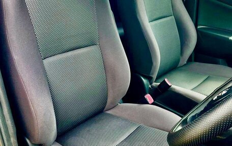 Toyota Wish II, 2003 год, 755 555 рублей, 4 фотография