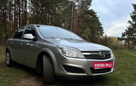Opel Astra H, 2011 год, 750 000 рублей, 4 фотография