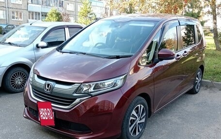 Honda Freed II, 2017 год, 1 700 000 рублей, 4 фотография