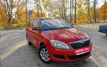 Skoda Fabia II, 2011 год, 550 000 рублей, 4 фотография