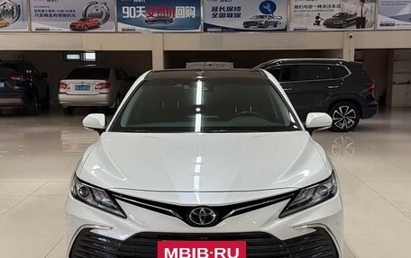 Toyota Camry, 2022 год, 2 950 000 рублей, 2 фотография