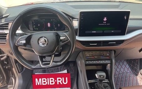 Skoda Kodiaq I, 2023 год, 2 890 000 рублей, 9 фотография