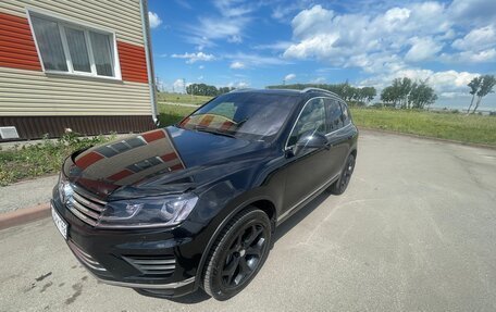 Volkswagen Touareg III, 2015 год, 2 650 000 рублей, 7 фотография