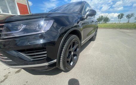 Volkswagen Touareg III, 2015 год, 2 650 000 рублей, 6 фотография