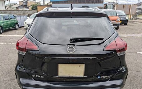 Nissan Kicks I, 2022 год, 1 653 000 рублей, 4 фотография