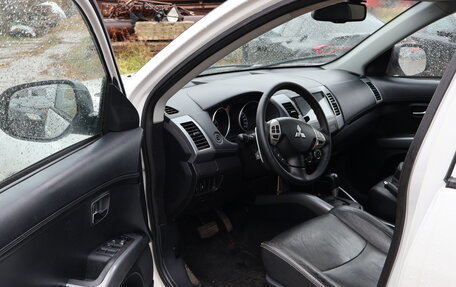 Mitsubishi Outlander III рестайлинг 3, 2012 год, 1 200 000 рублей, 6 фотография