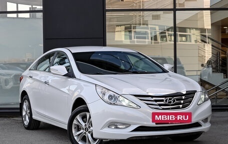 Hyundai Sonata VI, 2010 год, 1 130 000 рублей, 3 фотография
