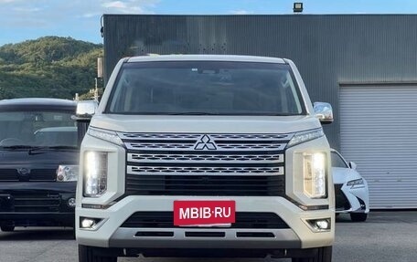 Mitsubishi Delica D:5 I, 2020 год, 2 708 000 рублей, 2 фотография