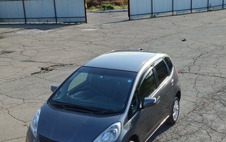 Honda Fit III, 2012 год, 750 000 рублей, 4 фотография