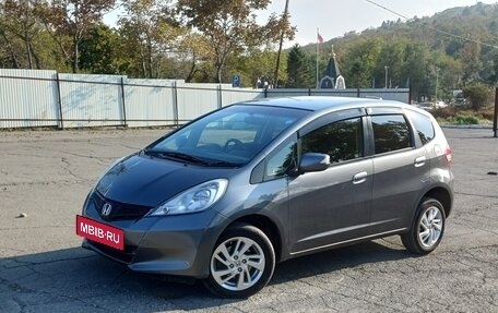 Honda Fit III, 2012 год, 750 000 рублей, 3 фотография