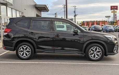 Subaru Forester, 2022 год, 2 213 000 рублей, 2 фотография