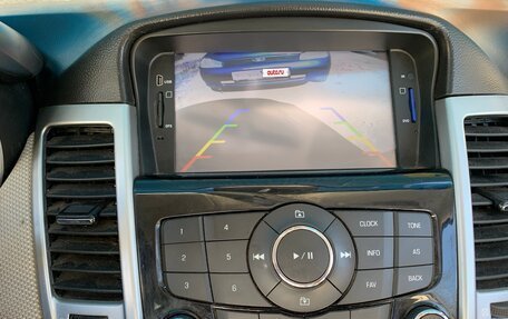 Chevrolet Cruze II, 2011 год, 910 000 рублей, 6 фотография