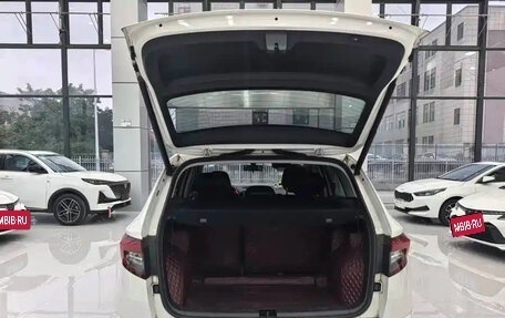 Skoda Karoq I, 2022 год, 2 050 000 рублей, 6 фотография