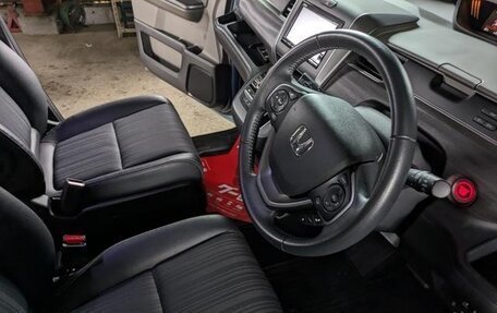 Honda Freed II, 2016 год, 1 098 000 рублей, 9 фотография