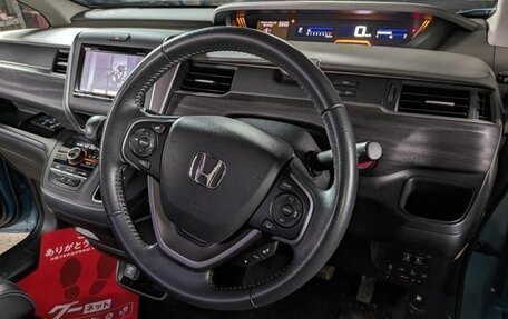 Honda Freed II, 2016 год, 1 098 000 рублей, 10 фотография