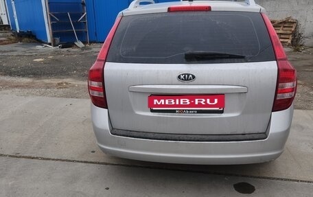 KIA cee'd I рестайлинг, 2009 год, 580 000 рублей, 2 фотография