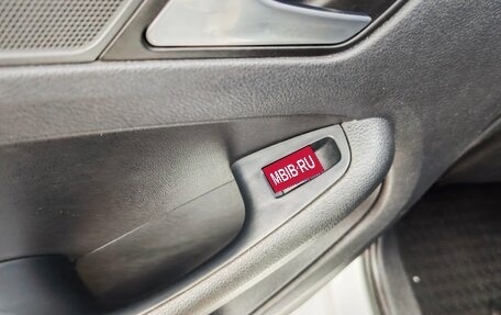 Volkswagen Jetta VI, 2016 год, 1 300 000 рублей, 13 фотография