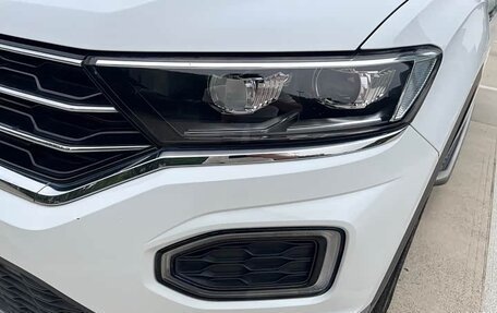 Volkswagen T-Roc I, 2021 год, 1 420 007 рублей, 6 фотография