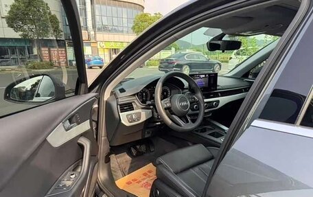 Audi A4, 2022 год, 2 828 008 рублей, 7 фотография