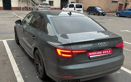 Audi A4, 2017 год, 2 500 000 рублей, 3 фотография