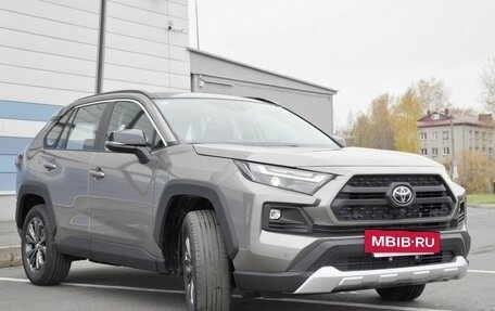 Toyota RAV4, 2025 год, 4 600 000 рублей, 6 фотография