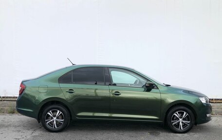Skoda Rapid I, 2018 год, 1 340 000 рублей, 6 фотография