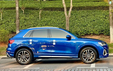 Audi Q3, 2022 год, 2 410 000 рублей, 3 фотография