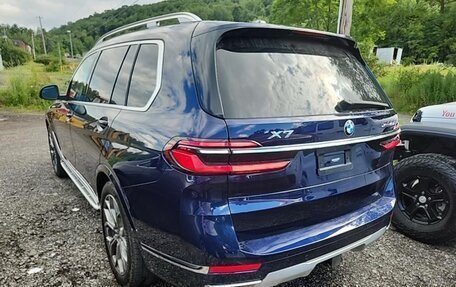 BMW X7, 2022 год, 9 300 000 рублей, 3 фотография