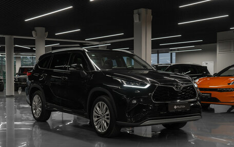 Toyota Highlander, 2025 год, 6 000 000 рублей, 2 фотография