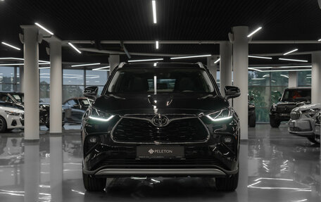 Toyota Highlander, 2025 год, 6 000 000 рублей, 3 фотография