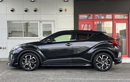 Toyota C-HR I рестайлинг, 2021 год, 1 350 000 рублей, 13 фотография