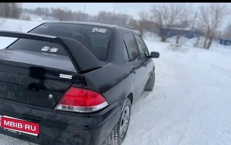 Mitsubishi Lancer IX, 2001 год, 205 000 рублей, 2 фотография