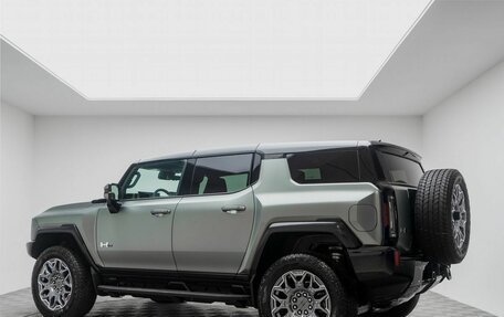 GMC Hummer EV, 2023 год, 15 800 000 рублей, 9 фотография