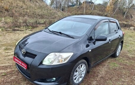 Toyota Auris II, 2008 год, 597 000 рублей, 2 фотография
