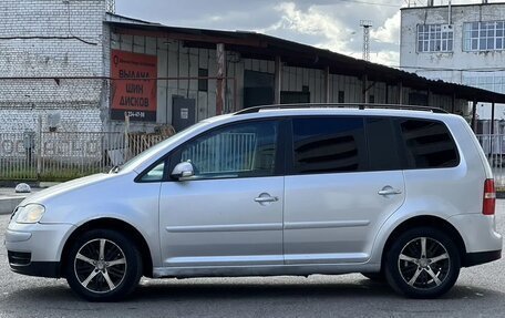 Volkswagen Touran III, 2004 год, 315 000 рублей, 3 фотография