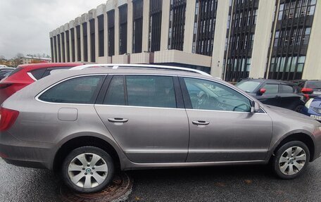 Skoda Superb III рестайлинг, 2013 год, 1 550 000 рублей, 3 фотография