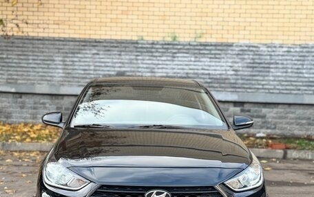 Hyundai Solaris II рестайлинг, 2019 год, 985 000 рублей, 1 фотография