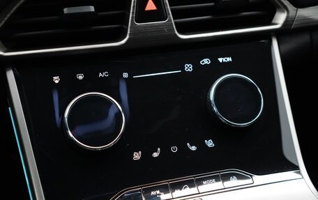 CheryExeed TXL, 2023 год, 1 990 000 рублей, 9 фотография