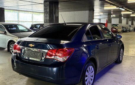 Chevrolet Cruze II, 2011 год, 599 000 рублей, 4 фотография